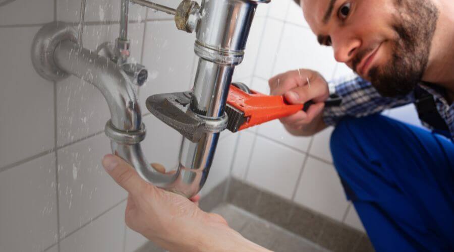 Professional same day plumber services in Lee, NH